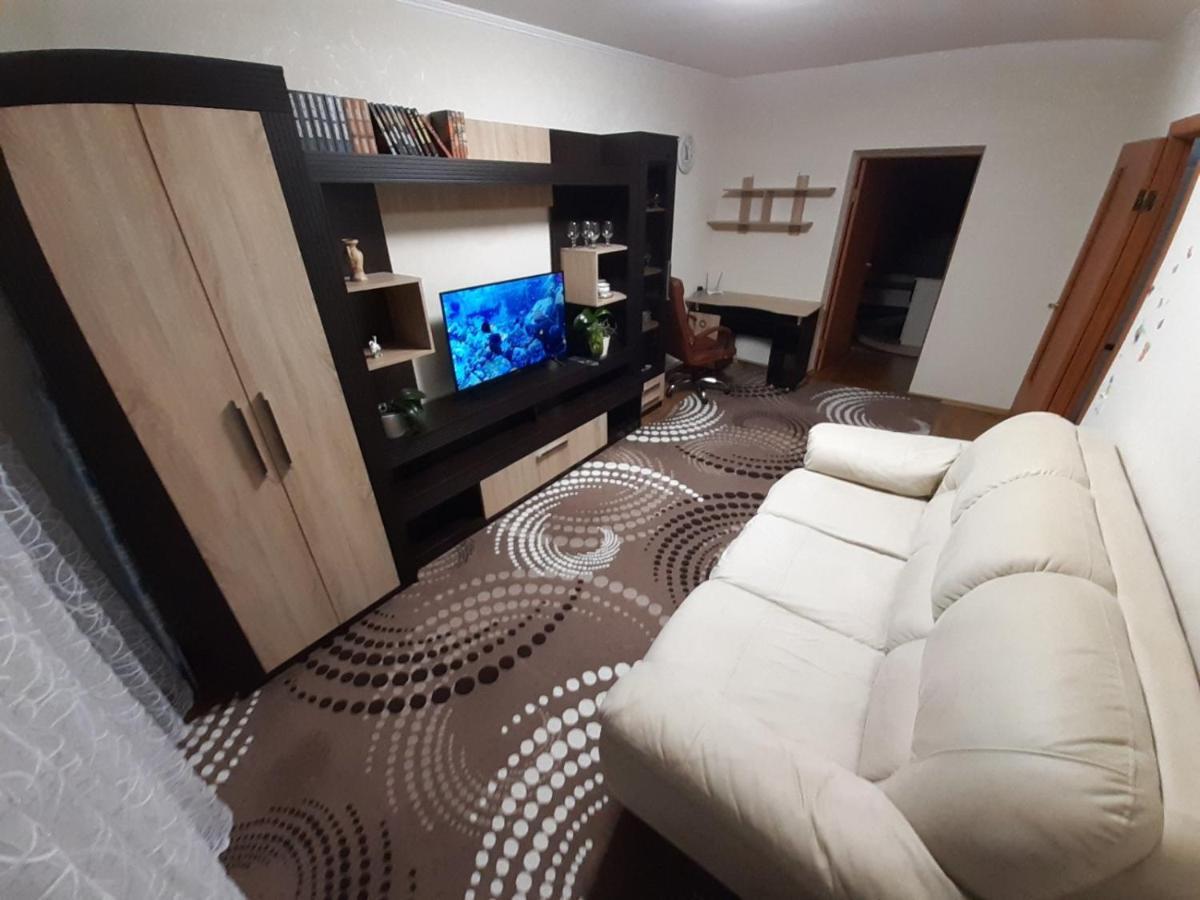 Двокімнатна Apartment Shepetivka Bagian luar foto
