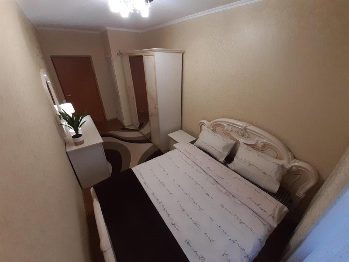 Двокімнатна Apartment Shepetivka Bagian luar foto